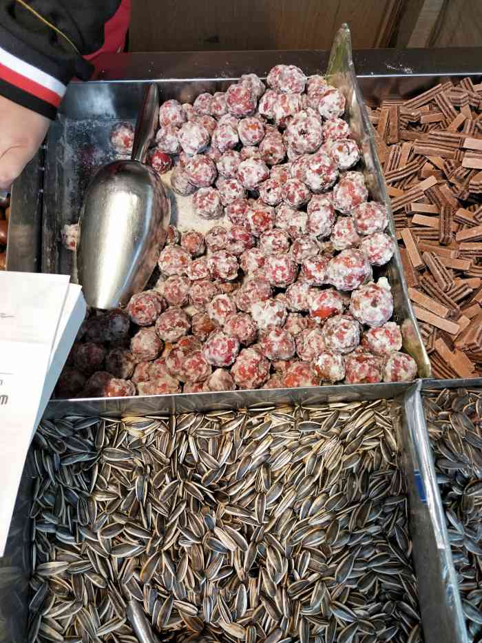 岭峥炒栗(北大街店)-"岭峥炒栗真的是我从小吃到大的一家店,眼看.