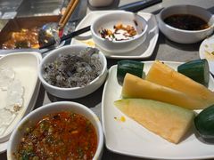 -海底捞火锅(新松江路店)