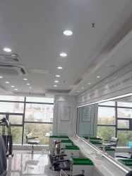 -镁连社·美联社