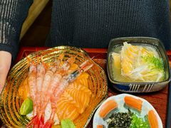 -晶吉·居酒屋·烧鸟·生鱼饭(中山区民主广场店)