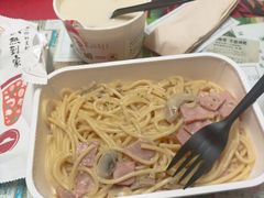 -必胜客(龙吴宅急送店)