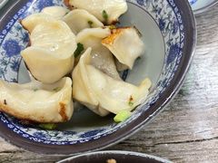 鲜肉煎饺-无名氏宵夜小摊(祝家三姐妹馄饨店)