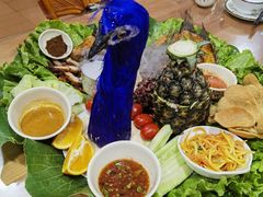 -沐毫傣泐云南菜孔雀宴•手抓饭傣味烧烤(曼听公园店)