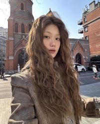 -Hello Lady发型设计