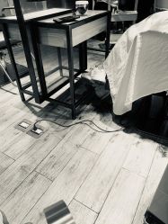 -Air Plus 美发沙龙
