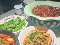 -老萍巷莲花血鸭·萍乡地标江西菜(步行街店)