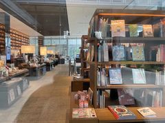 -茑屋书店(天目里店)