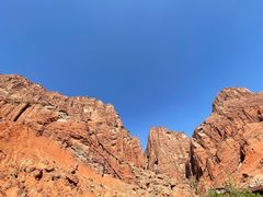 -天山神秘大峡谷