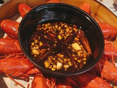 -巴厘龙虾·榜首油焖大虾(音乐学院·沿江酒馆店)