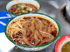 -咏勝锑锅麻辣烫(净居寺路总店)