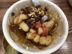 -继红顺河抄手名小吃