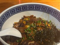 -沪西老弄堂面馆(定西路店)