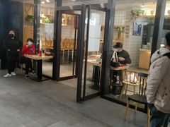门面-黎一碗大碗手工面(城市立方店)