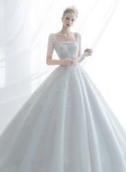 -艾米丽婚纱礼服