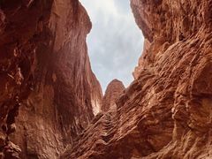 -天山神秘大峡谷