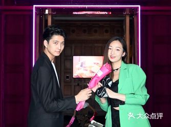魔都七夕免费快闪｜在洋房里被小哥哥送花啦