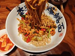 -李犟大爆鳝面·手工蟹黄包(湖滨西湖店)