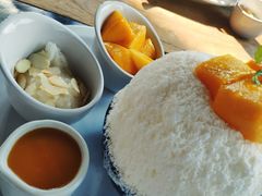 芒果雪冰-Cheevit Cheeva(Sirimangkalajarn)