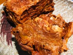 特色大铁锅烀腔骨-95号酱骨·一块豆腐(展春园西路店)