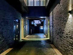 -扬州东关街文昌阁桔子水晶酒店