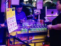 -詹爷爷乌节路街头冰淇淋