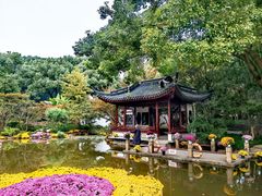 -汇龙潭