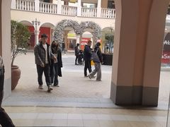-首创奥特莱斯(西安店)