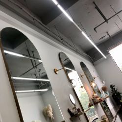 -茶发Salon·烫发染发理发