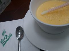 -燕庭·纯燕窝·甜品下午茶(南京西路店)