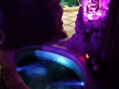 -泉城欧乐堡戏水湾艺术养生温泉