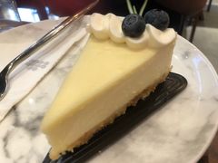 蓝莓芝士蛋糕-DECAMERON十日谈(卓悦汇店)