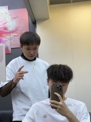 -藤野造型专业烫染接发