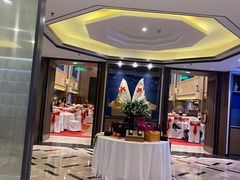 门面-顺峰(农展馆店)