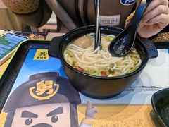 -老娘舅(吴淞路店)