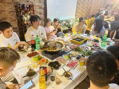 -玩坞轰趴馆·户外团建聚会主题生日派对馆(世豪广场店)