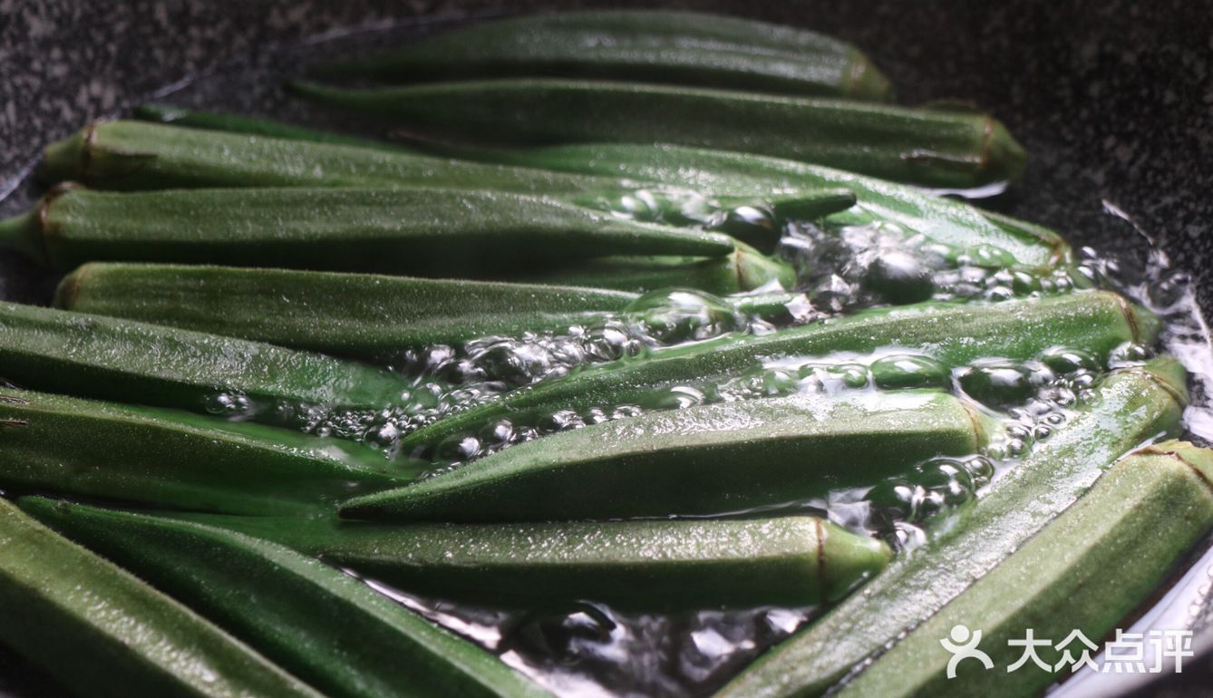 拒绝油腻，夏日清爽小菜，芥辣蒜汁秋葵