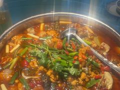 -牟记江湖重庆地标特色菜鱼蛋海鲜羊蝎子(巴南区黑金冠十多年好店)