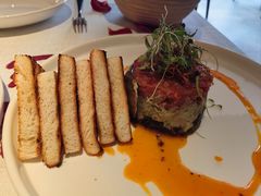 牛肉塔塔配牛油果黑橄榄酱-Solo(衡山路店)