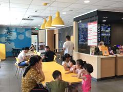 大堂-麦当劳(大亚湾龙光城店)