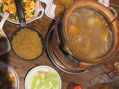 -阿润打边炉·鲜切鸡煲(华漕店)