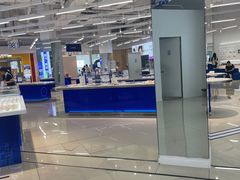 -优购镜仓(黄岛吾悦店)