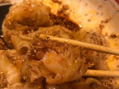 -八二小区抄手(龙湖上城天街店)