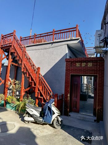 去门头沟的广化寺遗址看银杏树,必须穿过斜河涧村