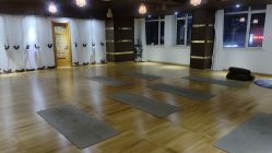 -悦尚生活空间•瑜伽普拉提•悦心芳香疗愈SPA