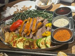 -耶里夏丽·新疆菜·家庭聚场(百联中环购物广场店)