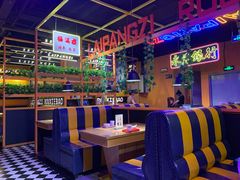 卡座-赖胖子肉蟹煲(金牛万达店)