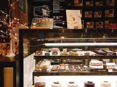 面包甜点陈列柜-Awfully Chocolate(嘉里城店)