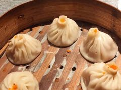 蟹粉小笼包-绿波廊(豫园店)