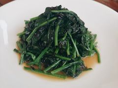 紫菜炒菠菜-喜鼎海胆水饺(东港店)