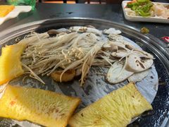 -牛味道炭火烤肉(湖前总店)